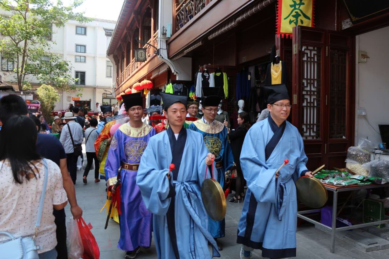 闲碎-星空综合(图2) 星空·综合体育